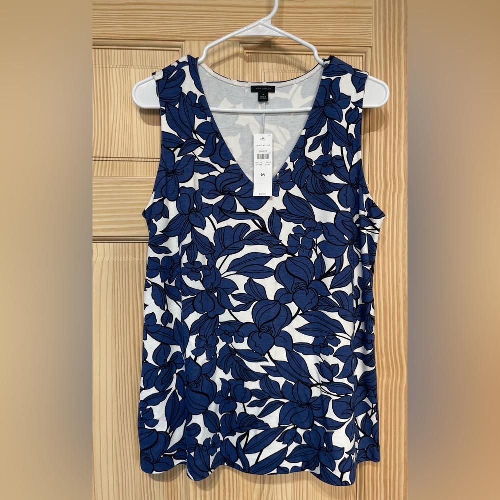 Orchid pattern Ann Taylor tank top